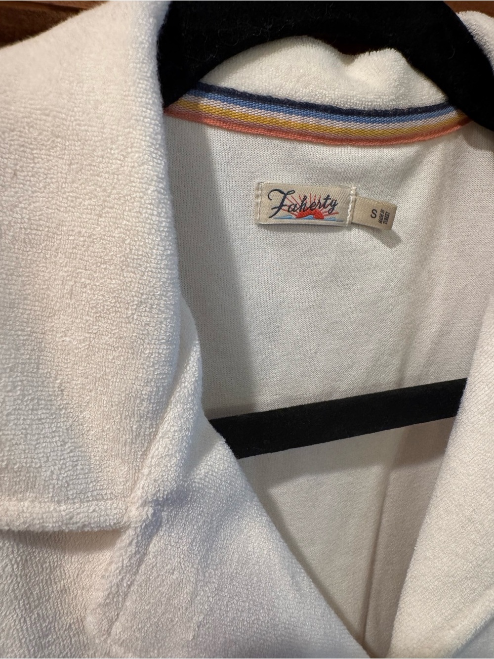 Faherty ‘Surfs Up Top’ - White Terry Short Sleeve Shirt - Never Worn - Picture 2 of 6